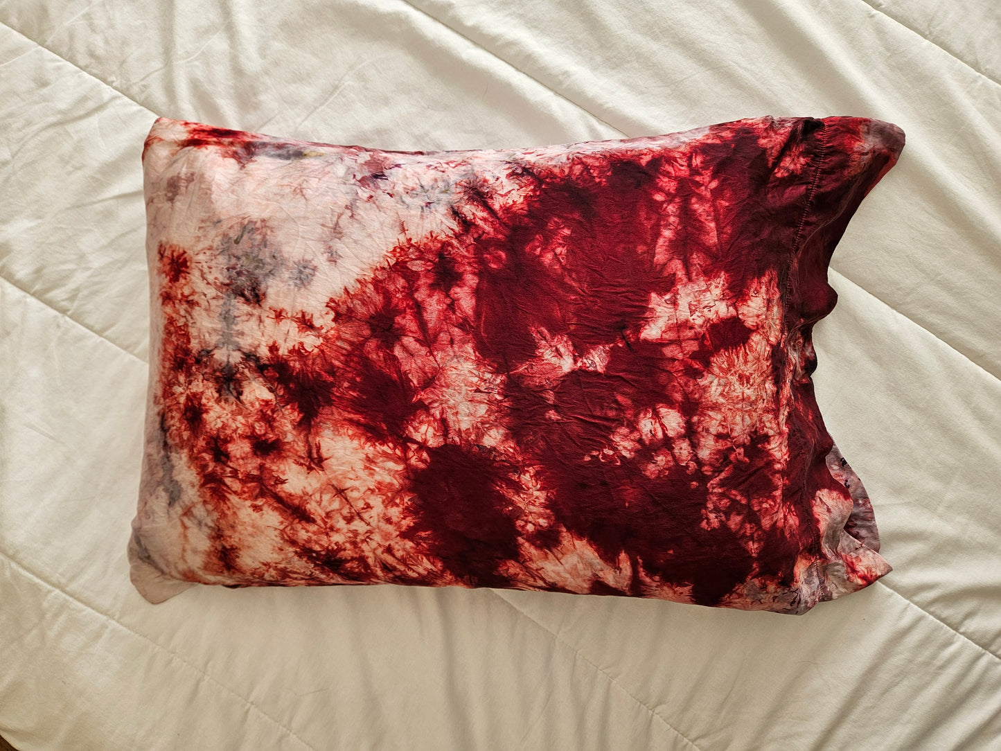 SILK PILLOWCASE